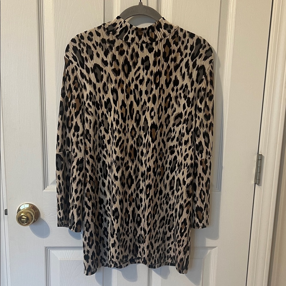 Chico’s Travelers Mock Neck Leopard Top
